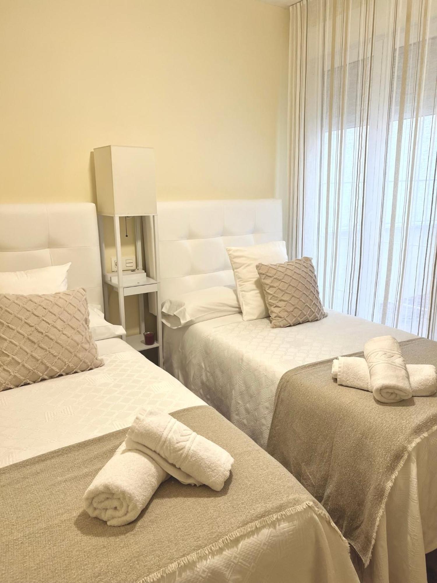 Apartamento Playa Blanca Corcubión Exteriör bild